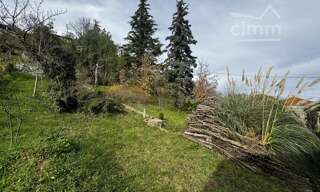 Terrain  712 m² à vendre à Saint-Jean-de-Galaure (26240)