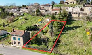 Terrain  712 m² à vendre à Saint-Jean-de-Galaure (26240)