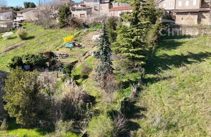 Terrain constructible de 712m² — photo 5
