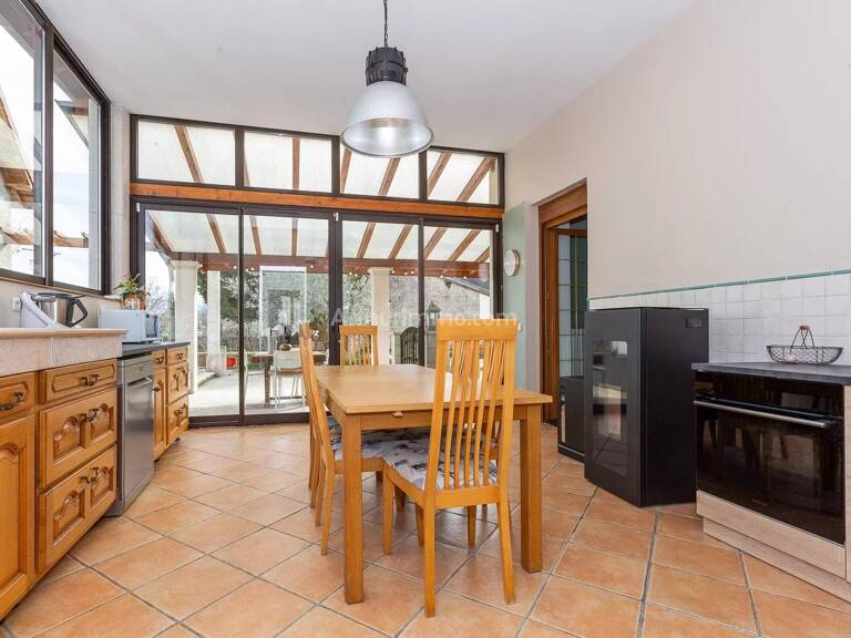 Maison 8 pièces  à vendre 227 m² — photo 1
