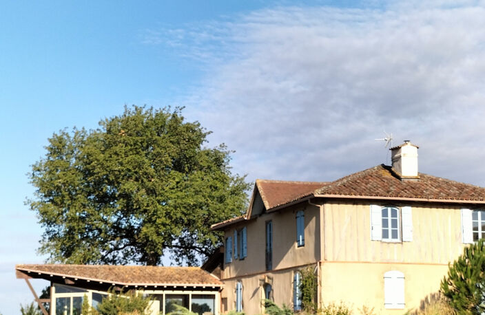 maison de maitre avec piscine intérieur et dependances aména — photo 5