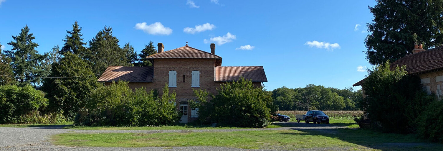 Maison 6 Pièces 965482 m² à vendre à Salbris (41300)