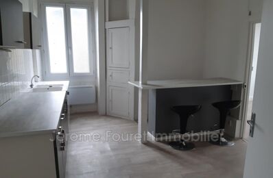 location appartement 405 € CC /mois à proximité de Chanteix (19330)