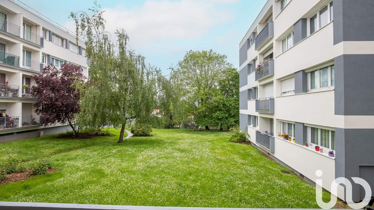 appartement 3 pièces 62 m2 à vendre à Villeneuve-le-Roi (94290)