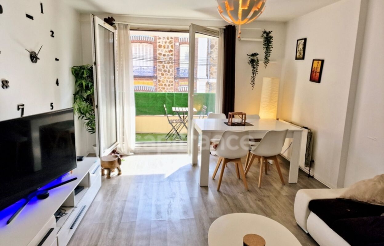 appartement 2 pièces 52 m2 à vendre à Noisy-le-Sec (93130)