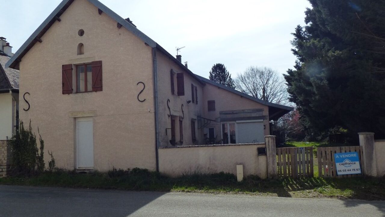 maison 4 pièces 136 m2 à vendre à Les Essards-Taignevaux (39120)