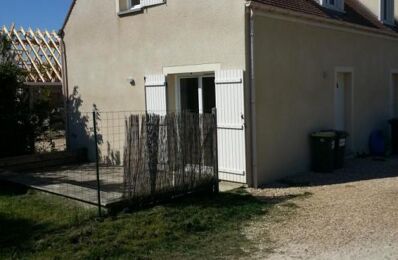 location maison 737 € CC /mois à proximité de Abondant (28410)