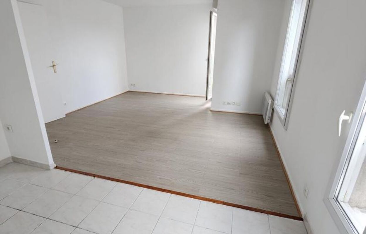 appartement 2 pièces 47 m2 à louer à Pantin (93500)