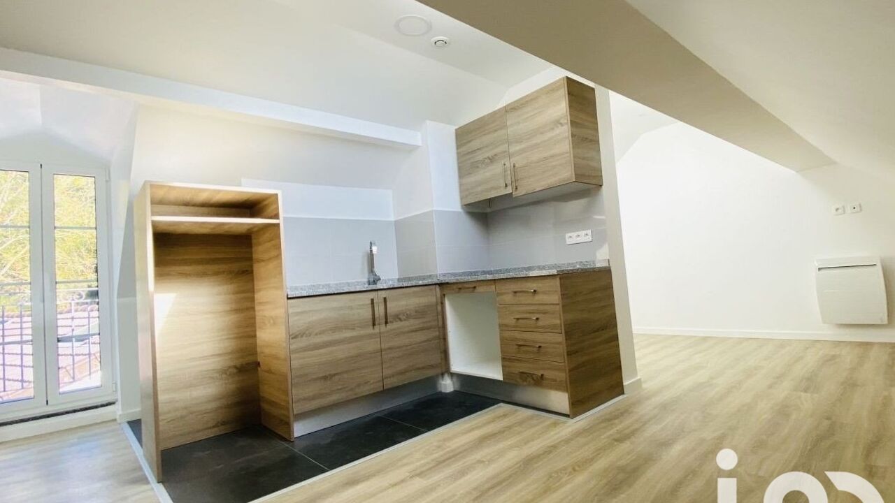 appartement 1 pièces 15 m2 à vendre à Saint-Rémy-Lès-Chevreuse (78470)
