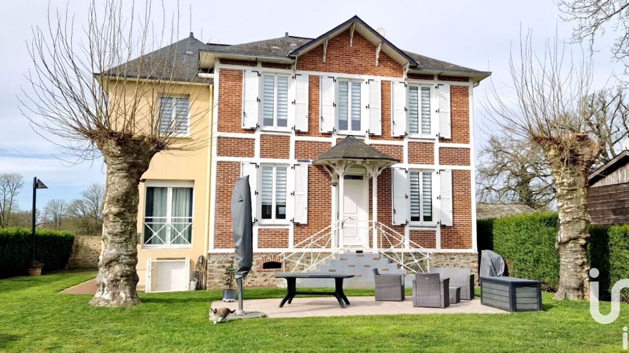 maison 5 pièces 105 m2 à vendre à Laval (53000)