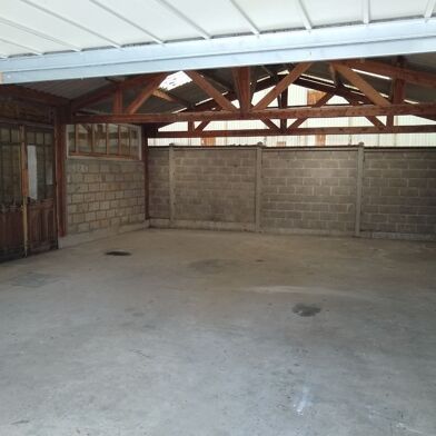 Garage 110 m²