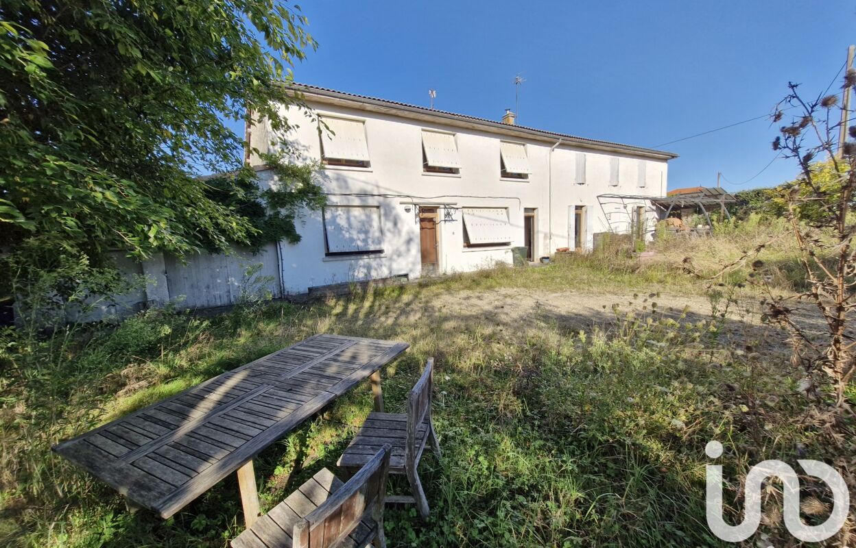 maison 10 pièces 337 m2 à vendre à Saint-Martin-du-Puy (33540)