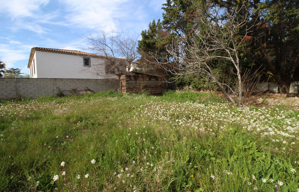 terrain  pièces 714 m2 à vendre à Marseille 15 (13015)