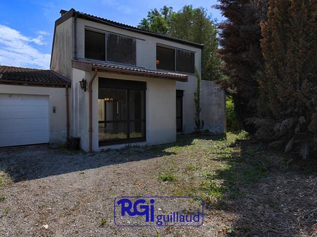 Maison/Villa 4 pièces — photo du bien