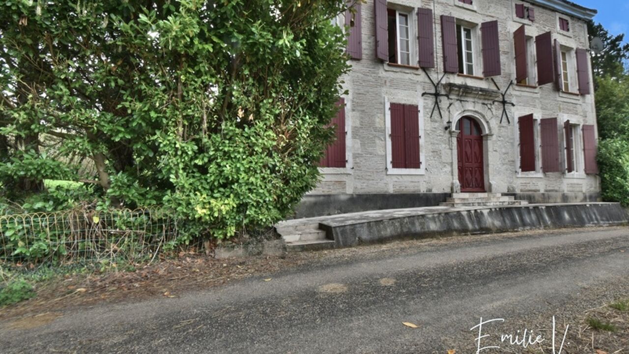 maison 9 pièces 313 m2 à vendre à Villeneuve-sur-Lot (47300)