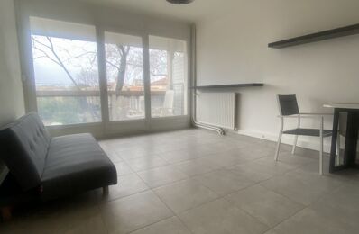 location appartement 505 € CC /mois à proximité de Vedène (84270)