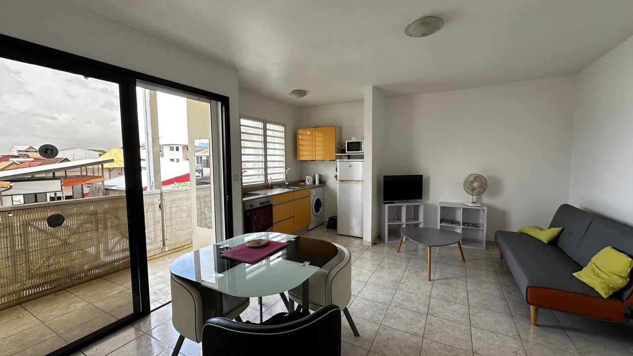 appartement 2 pièces 37 m2 à vendre à Cayenne (97300)