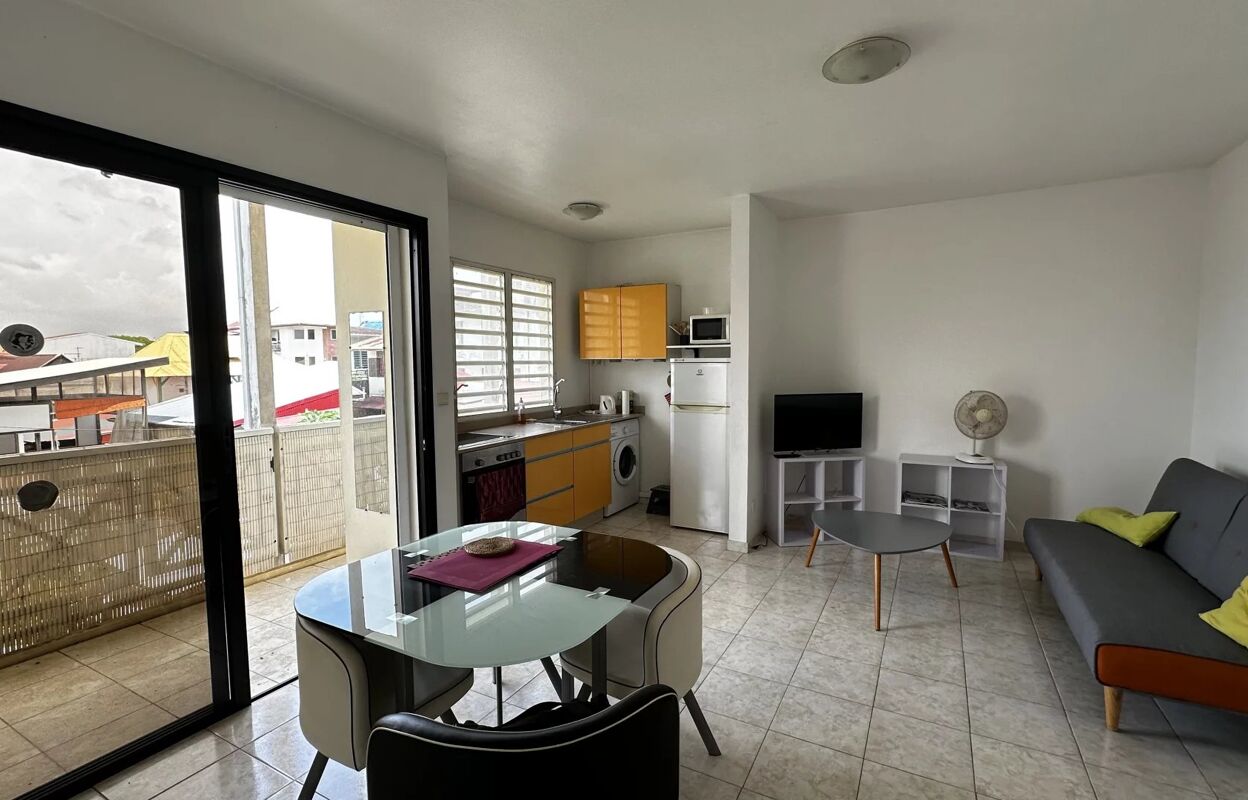 appartement 2 pièces 37 m2 à vendre à Cayenne (97300)