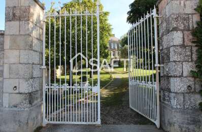 maison 13 pièces 325 m2 à vendre à Fontenay-le-Comte (85200)