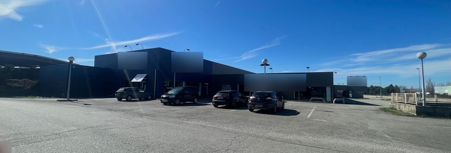 Commerce  2377 m² à vendre à Bourg-de-Péage (26300)