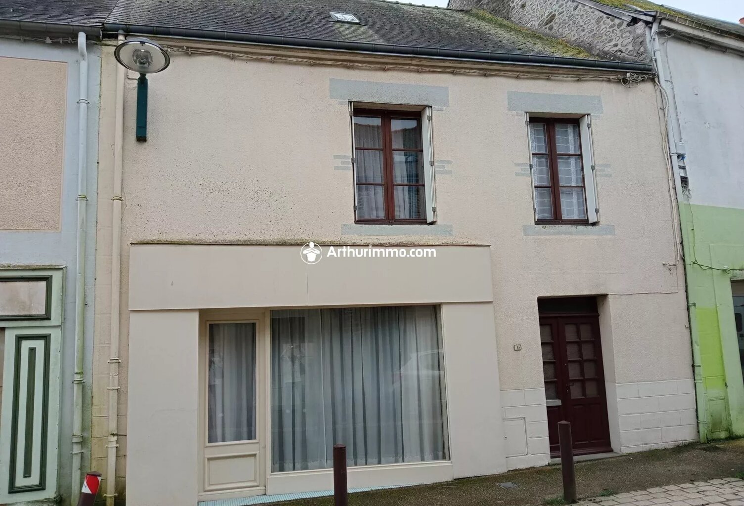 VILLAINES LA JUHEL - Maison de ville T4 — photo 1