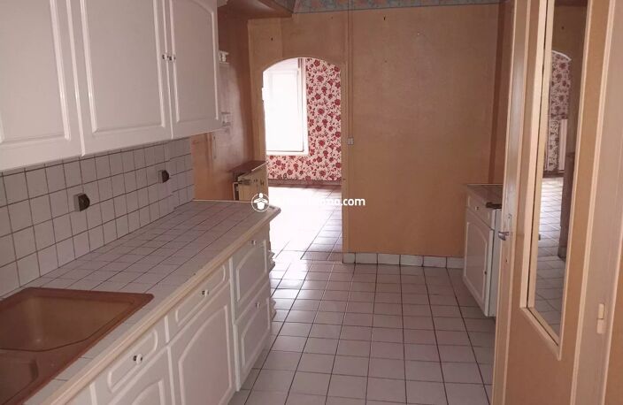 VILLAINES LA JUHEL - Maison de ville T4 — photo 3