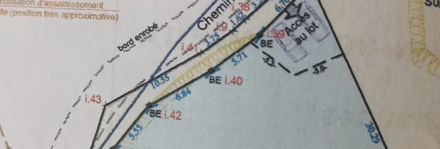 Terrain  850 m² à vendre à Saint-Jean-Soleymieux (42560)