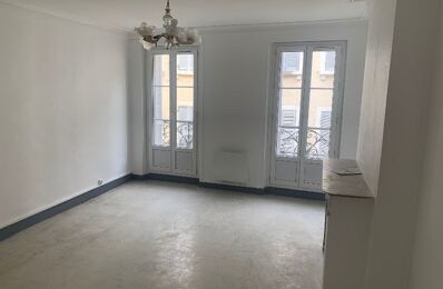 location appartement 775 € CC /mois à proximité de Marseille 7 (13007)