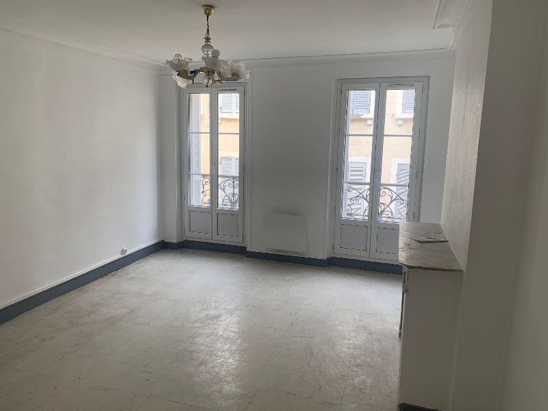 Appartement 3 pièces  à louer Marseille 1er 13001