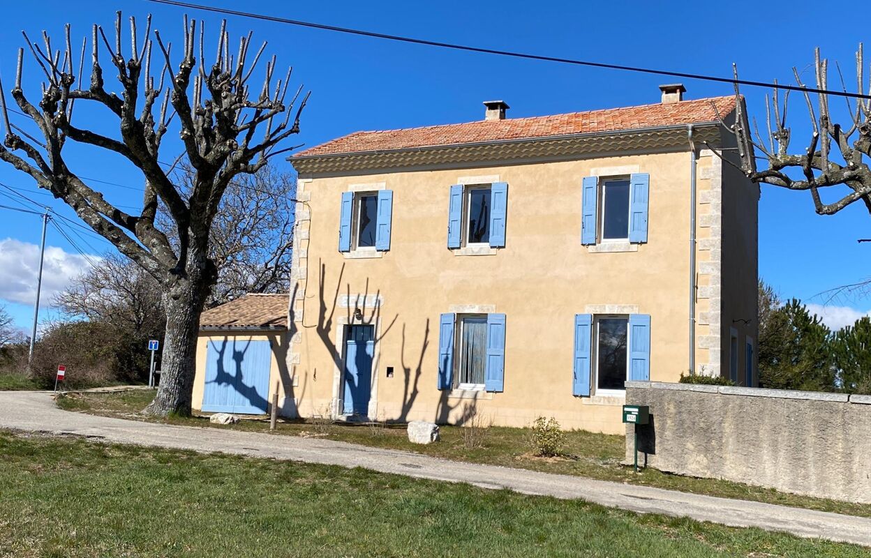 maison 5 pièces 106 m2 à vendre à Simiane-la-Rotonde (04150)