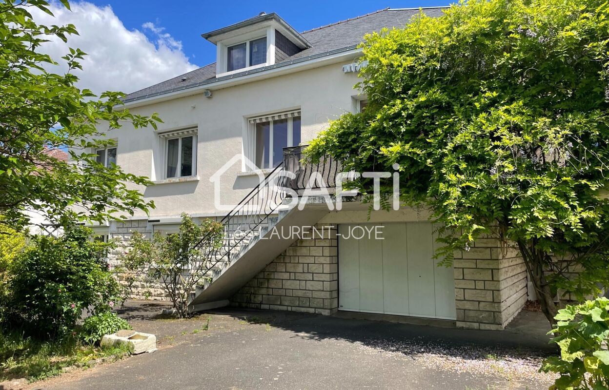 maison 9 pièces 214 m2 à vendre à Avoine (37420)