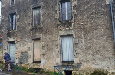 vente maison 39 600 € à proximité de Saint-Sulpice-de-Ruffec (16460)