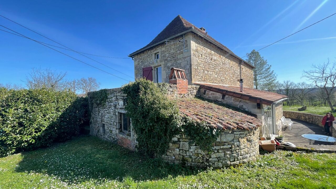 maison 6 pièces 197 m2 à vendre à Figeac (46100)