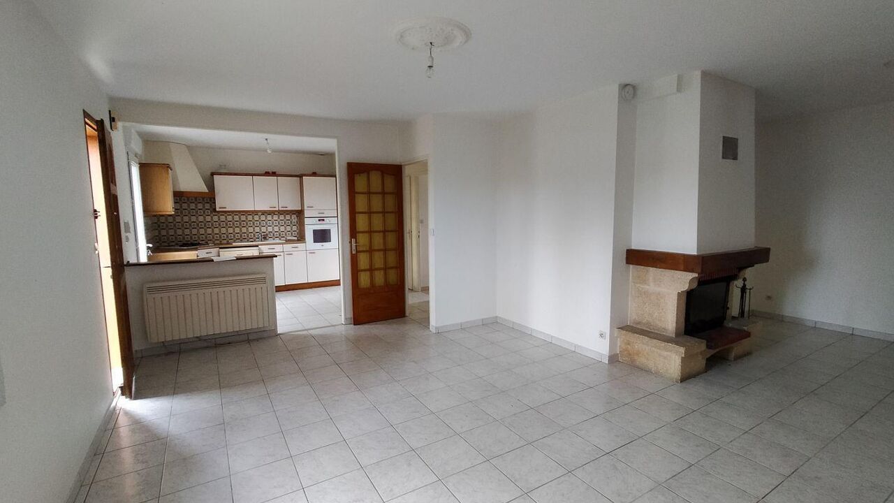 maison 4 pièces 70 m2 à vendre à Ernée (53500)