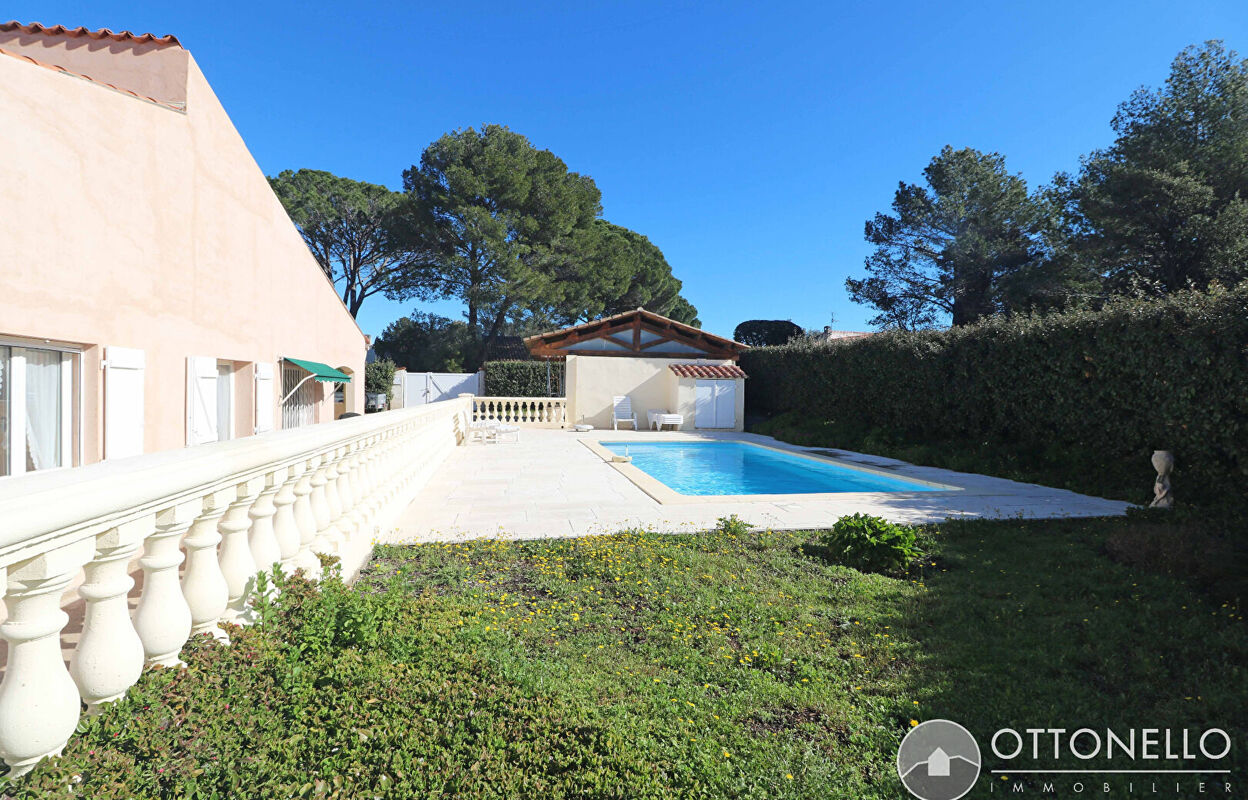 maison 4 pièces 110 m2 à vendre à Roquebrune-sur-Argens (83520)
