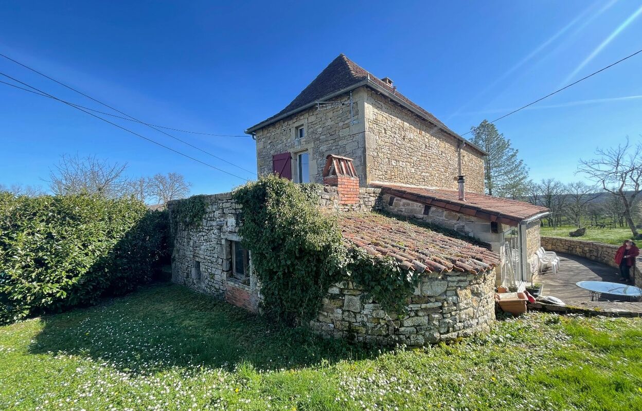 maison 6 pièces 197 m2 à vendre à Figeac (46100)