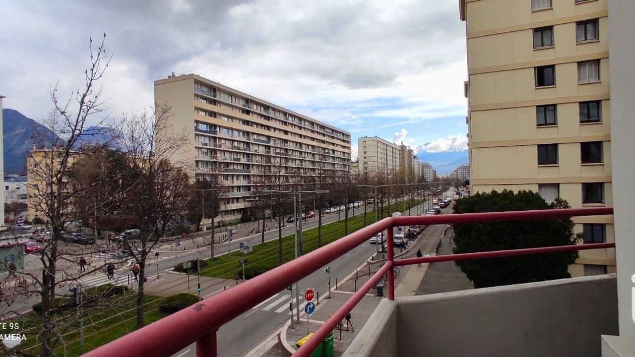 appartement 3 pièces 63 m2 à vendre à Grenoble (38100)