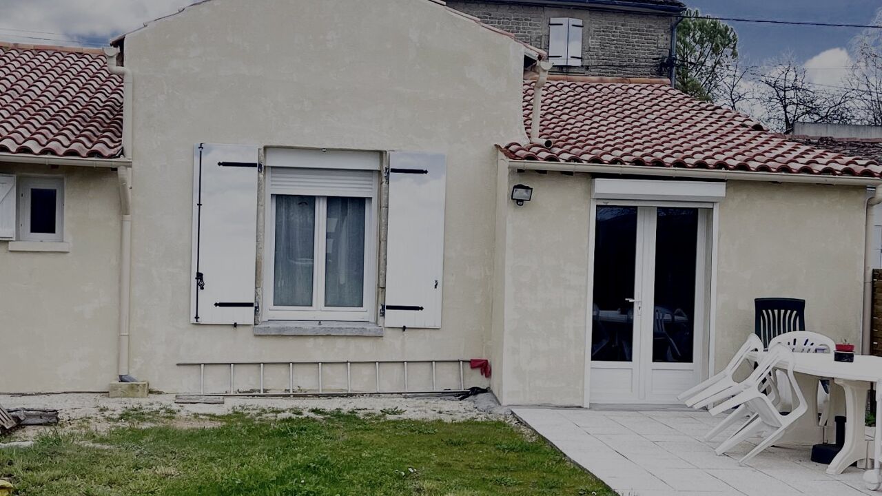 maison 3 pièces 60 m2 à vendre à Aulnay (17470)