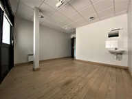 MIGENNES - BUREAUX OU LOCAL COMMERCIAL DE 52M² — photo 4