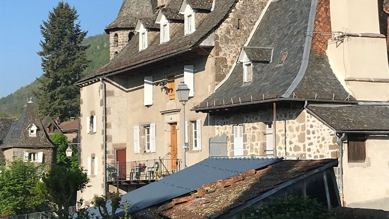 maison 8 pièces 160 m2 à vendre à Vic-sur-Cère (15800)