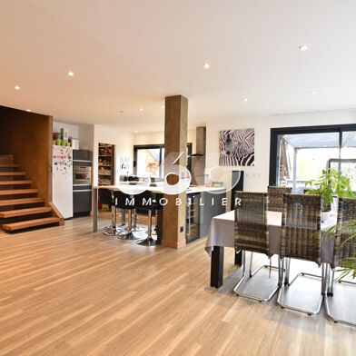 Appartement 6 pièces 227 m²