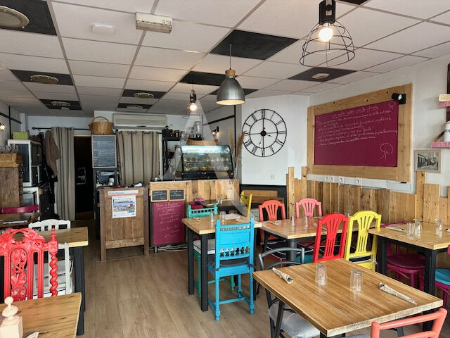 Local commercial  T2 à vendre Rochefort 17300