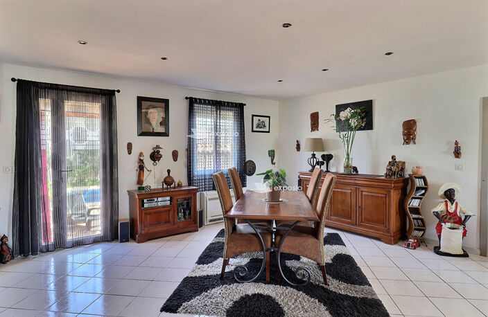 PIA : Maison 4 pièces  en  4 FACES 120 m² de PLAIN-PIED avec ... — photo 2