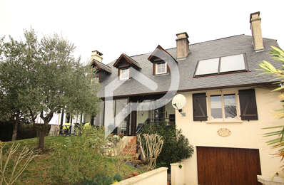 maison 5 pièces 170 m2 à vendre à Escoubès (64160)