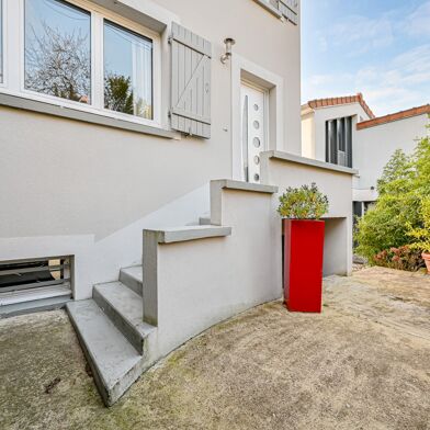 Maison 6 pièces 135 m²