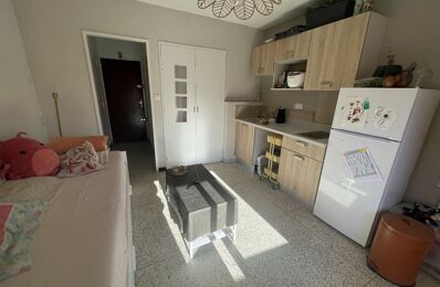 location appartement 575 € CC /mois à proximité de Venelles (13770)