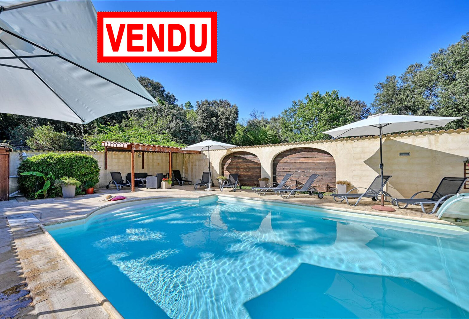VENTE  PROPRIETÉ DE GITES ET CHAMBRES D’HOTES dans le GARD SECTEUR ANDUZE — photo 1