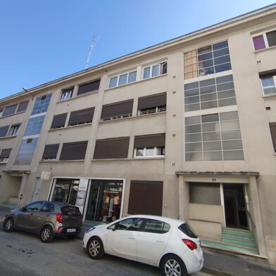Garage  115 €