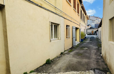 vente appartement 81 000 € à proximité de Neuville-sur-Saône (69250)