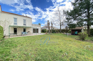 vente maison 185 000 € à proximité de Saint-Romain-la-Motte (42640)